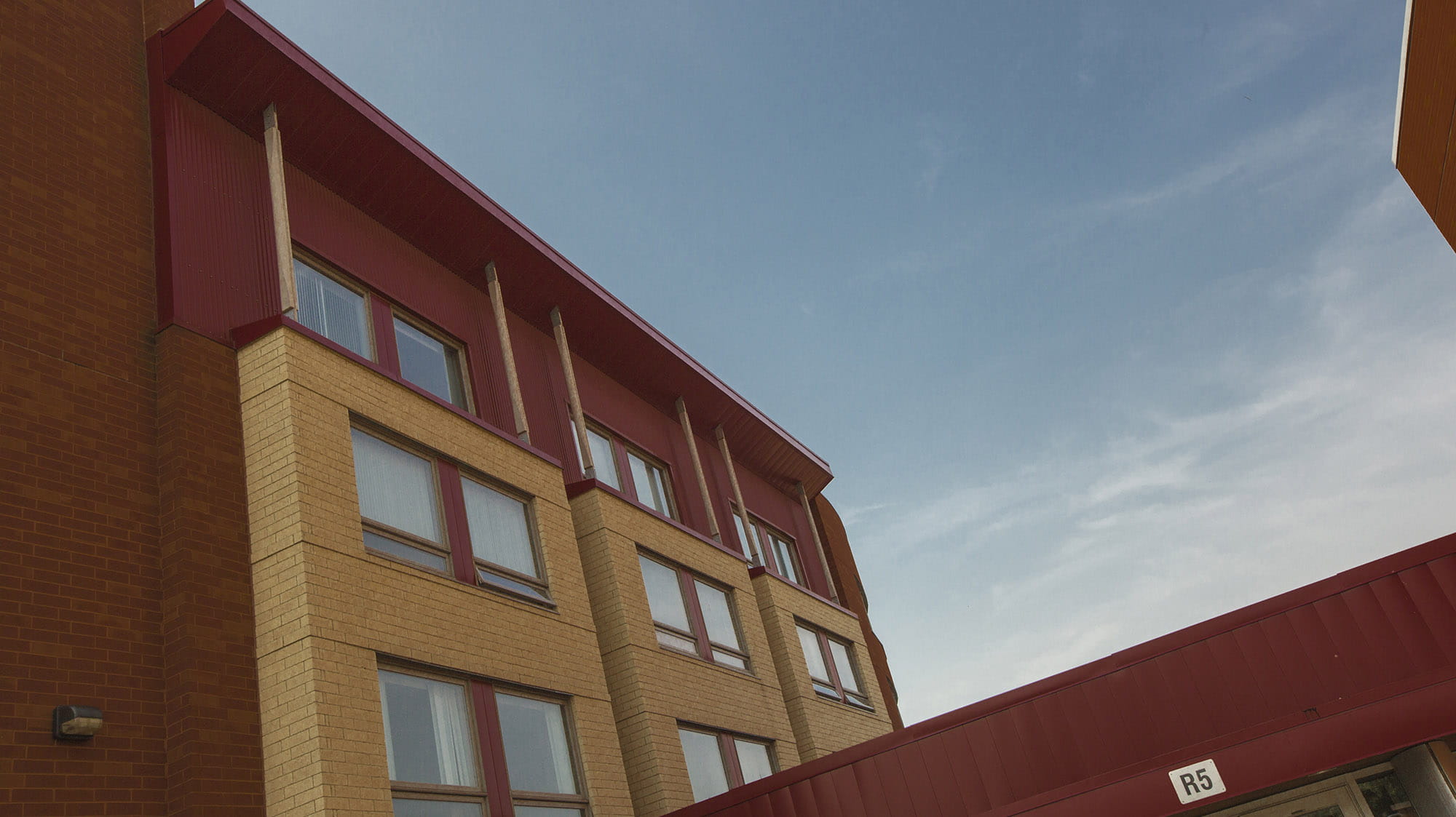 An outside view of the top of the residence buiding