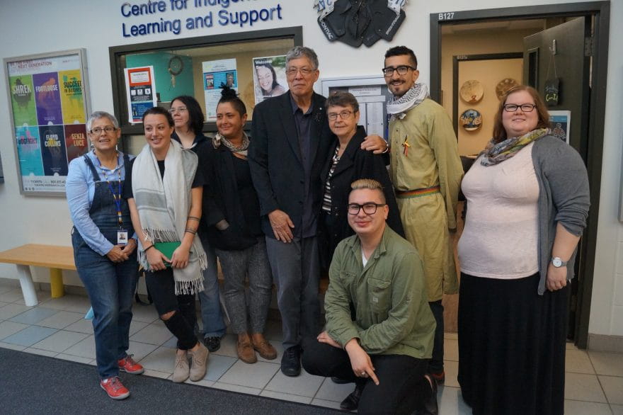 Thomas King with Sheridan indigenous students and staff from Sheridan