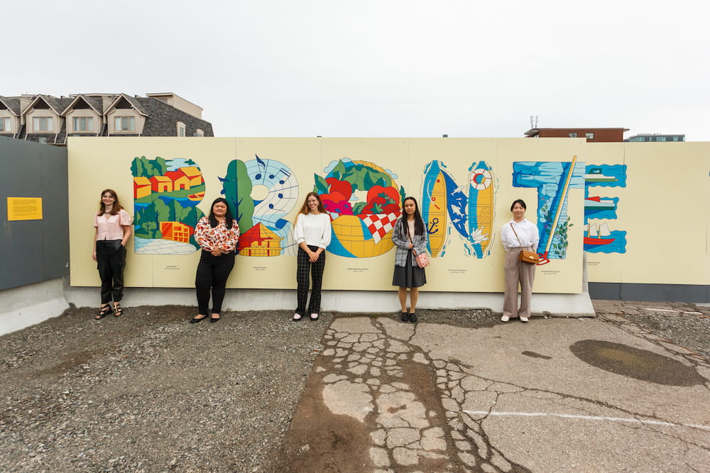 Bronte Mural with students