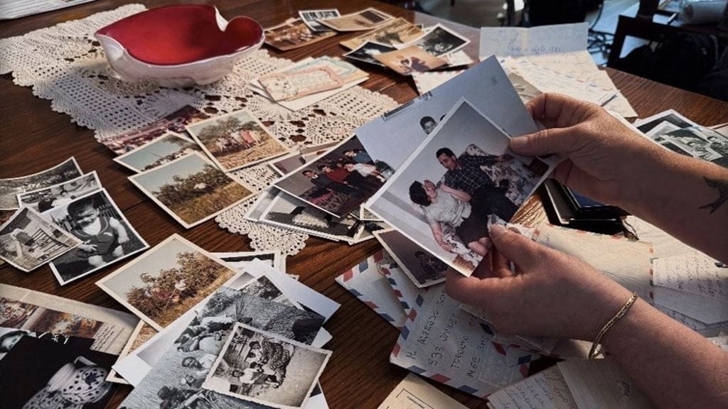 A collage of snapshots of families.