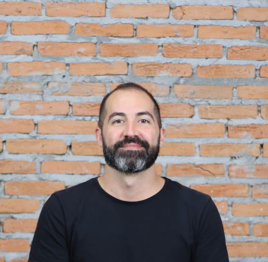 A head and shoulders portrait of Jorge Vassalo Sales Goz