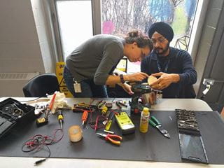 Giving New Life to Broken Items at the Repair Café