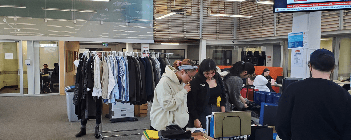 Students shopping at the Freeuse Pop-up Shop event. 