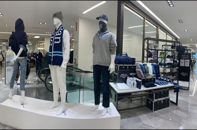 Hudson's Bay Pop-Up Mannequins