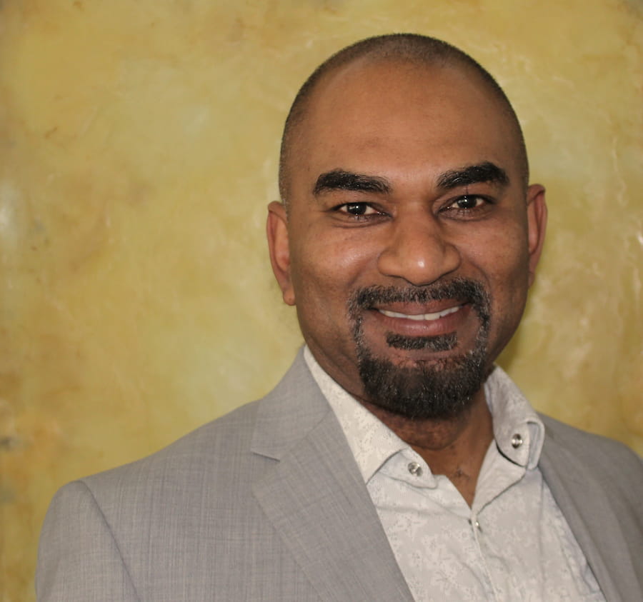 david petersen headshot