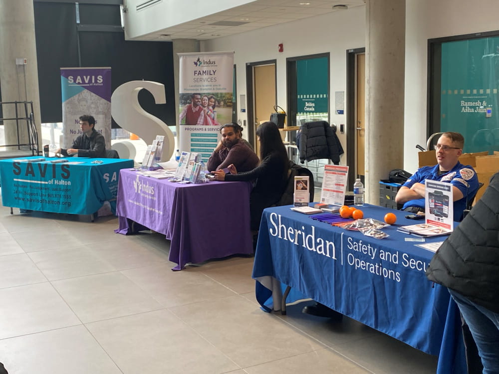 Marketplace tables at HMC campus